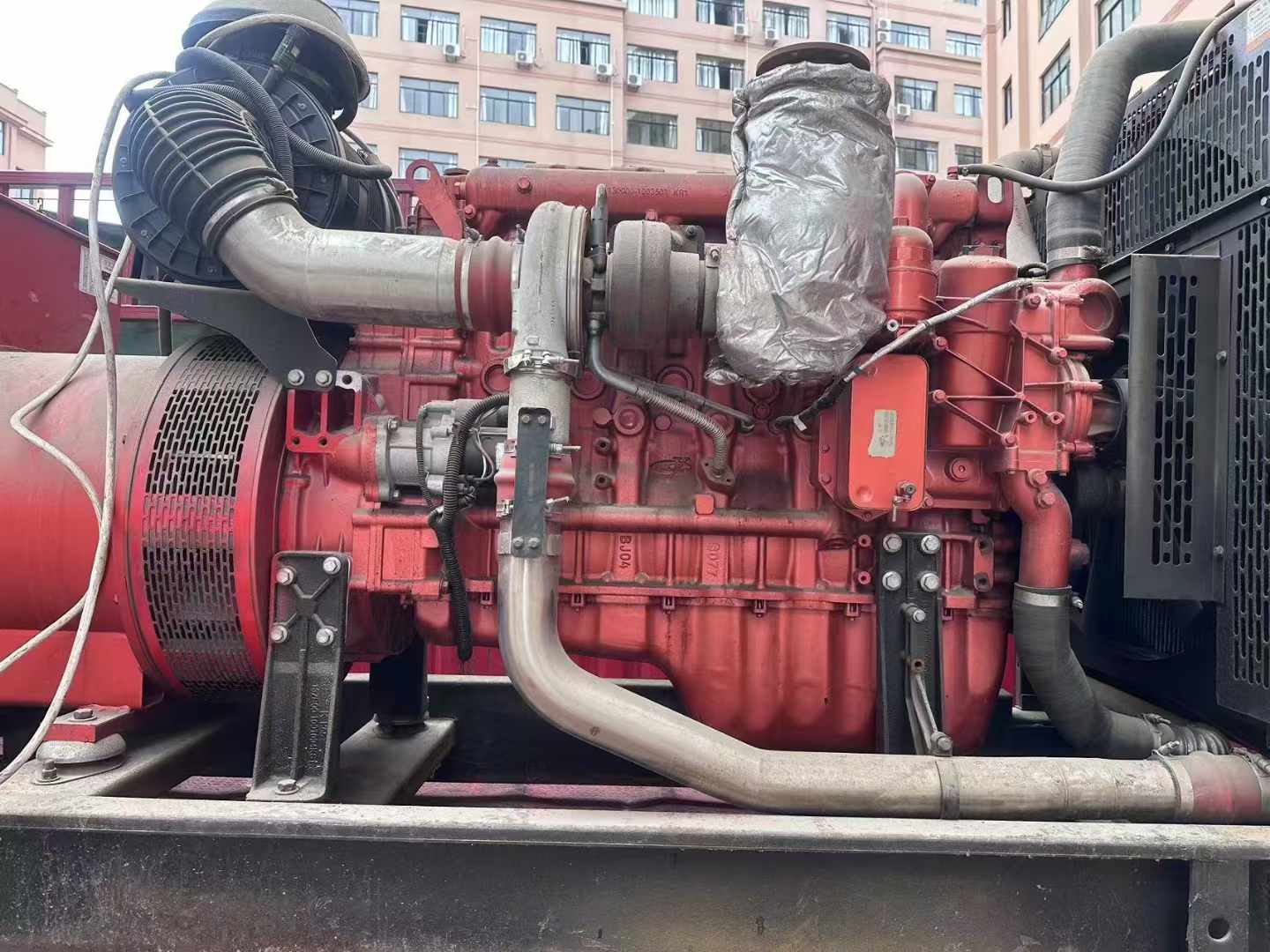 碾子山如何选择适合 600kW 柴油发电机组的过载保护器？